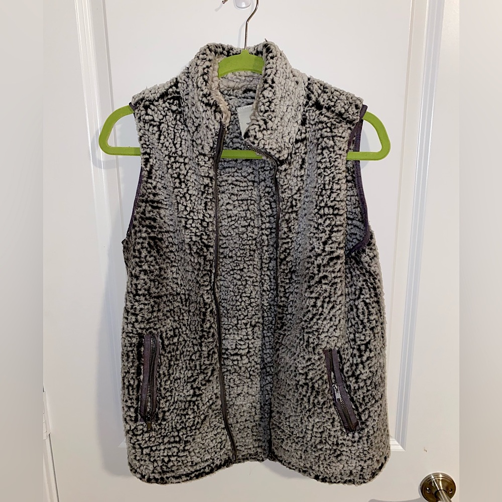 Grey Sherpa Vest